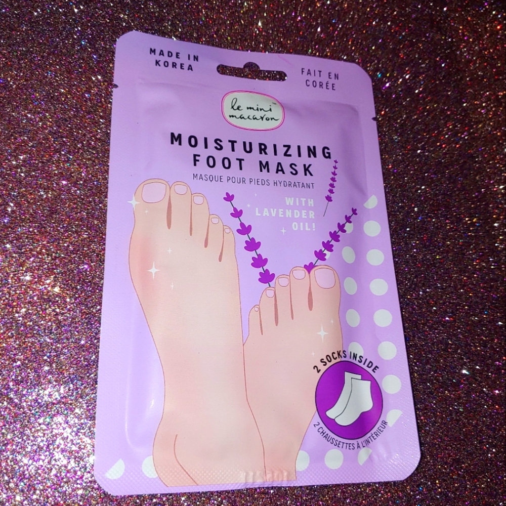 $5 Moisturizing Foot Mask with Lavender Oil Le Mini Macaron